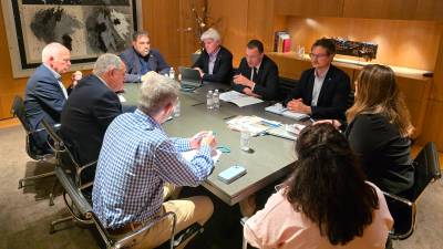 Moment de la reunió entre el conseller Ordeig i el comissari europeu de Pesca i Oceans, Costas Kadis. Foto: Generalitat de Catalunya