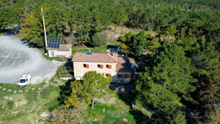 El refugi de la Mussara està d’obres per millorar-ne les instal·lacions. Foto: Ajuntament de Vilaplana