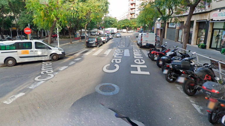 La plaza Cronista Sesé, donde ha tenido lugar el accidente. Foto: Google Maps