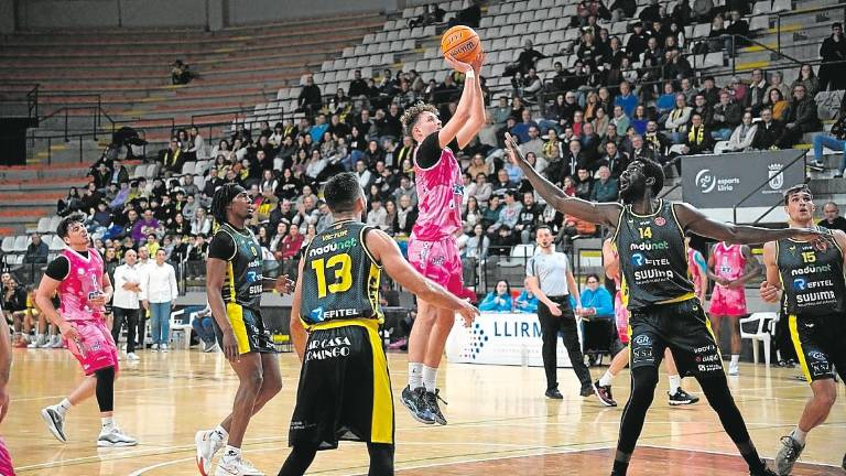 Josep Fermí Cera firmó su mejor partido como cebetista (27 puntos) ante el Benicarló. foto: ibersol CBT