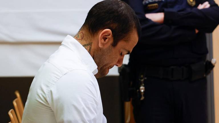 Dani Alves, en el banq2uillo de los acusados. Foto: Alberto Estevez