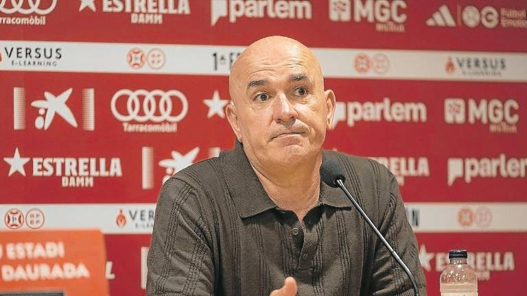 Luis César en la sala de prensa del Nou Estadi Costa Daurada. foto: Àngel Ullate
