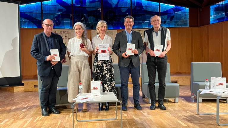 Foto de familia de la presentación del Festival Internacional de Música Pau Casals. Foto: JMB
