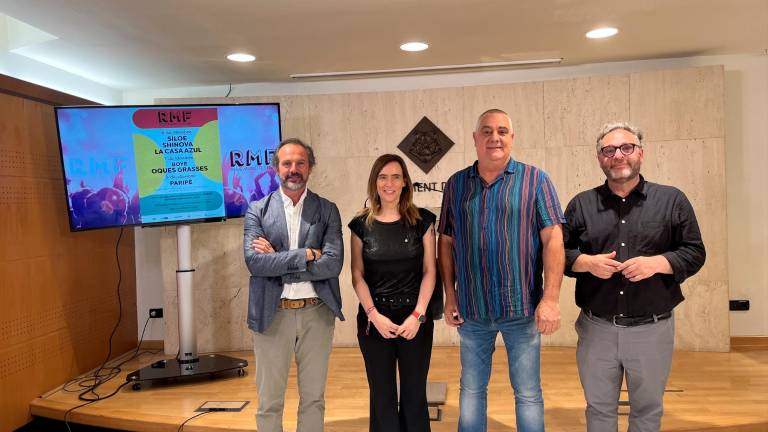 D’esquerra a dreta; Carles Giliberts, codirector del RMF, Sandra Guaita, alcaldessa de Reus, Sergi Solís, codirector del RMF i Daniel Recasens, regidor de Cultura i Política Lingüística