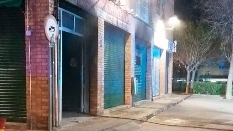 La carnicería que se ha quemado. Foto: Bombers de la Generli