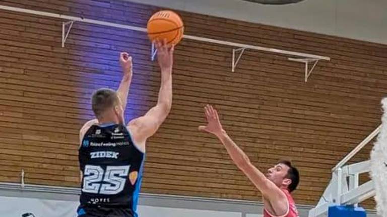 Jan Zidek registró el récord de triples en la Segunda FEB. Foto: Class Bàsquet Sant Antoni