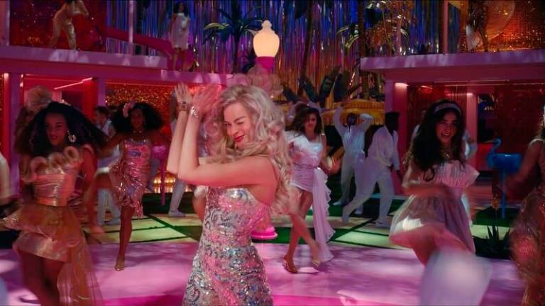 Margot Robbie protagoniza la películe ‘Barbie’ . foto: warner bross